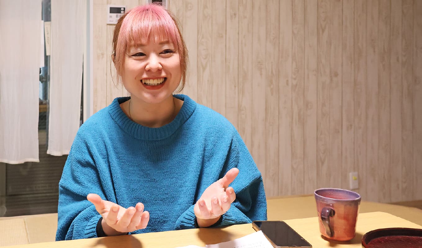 幼い頃から好きだった料理とお菓子づくりを仕事に。